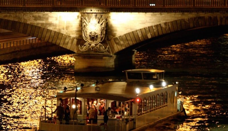 Site-Guepe-Nuit-Pont-Paris-800-600-5-1.jpg